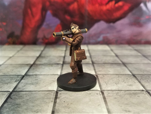Elf Male Artificer Aiming Shoulder Cannon